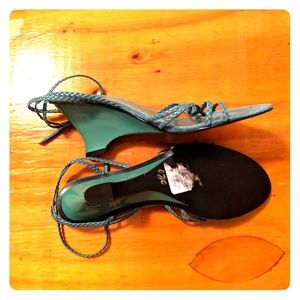 Braided leather strap Nine West wedge sandals